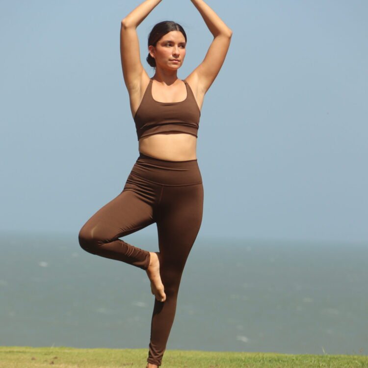 Leggings deportivos café expreso Aether